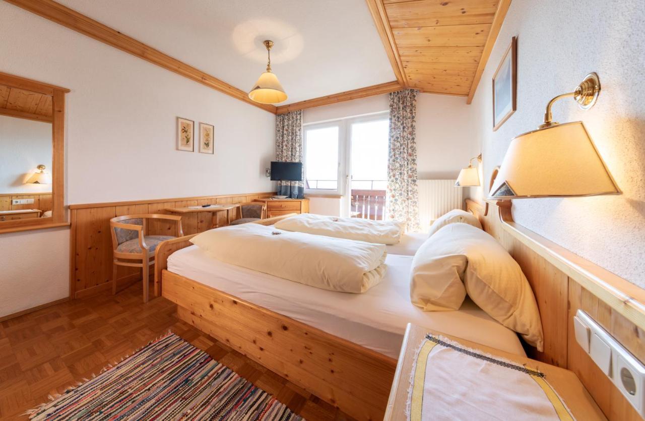 Alpenhof Bed & Breakfast Ramsau am Dachstein Bagian luar foto